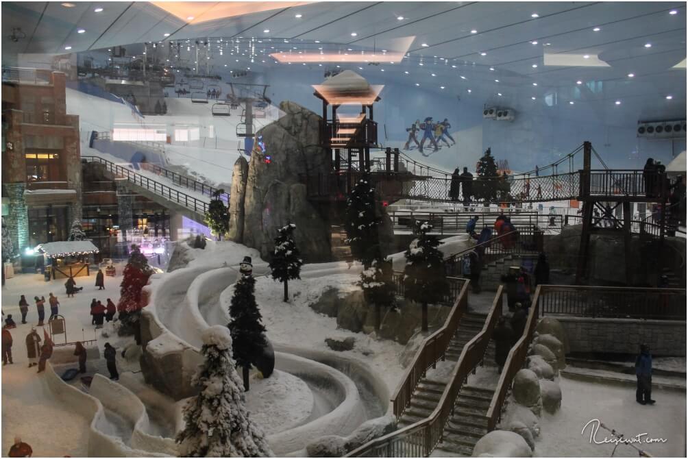 Ski Dubai in der Mall of the Emirates mutet im ersten Moment schon etwas skurril an